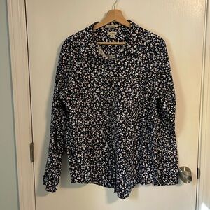 L L Bean Womens Button Down XL floral Shirt Fitted Wrinkle